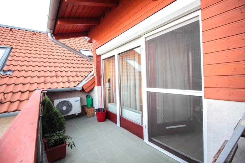 Entire Home Budapeste Exterior foto